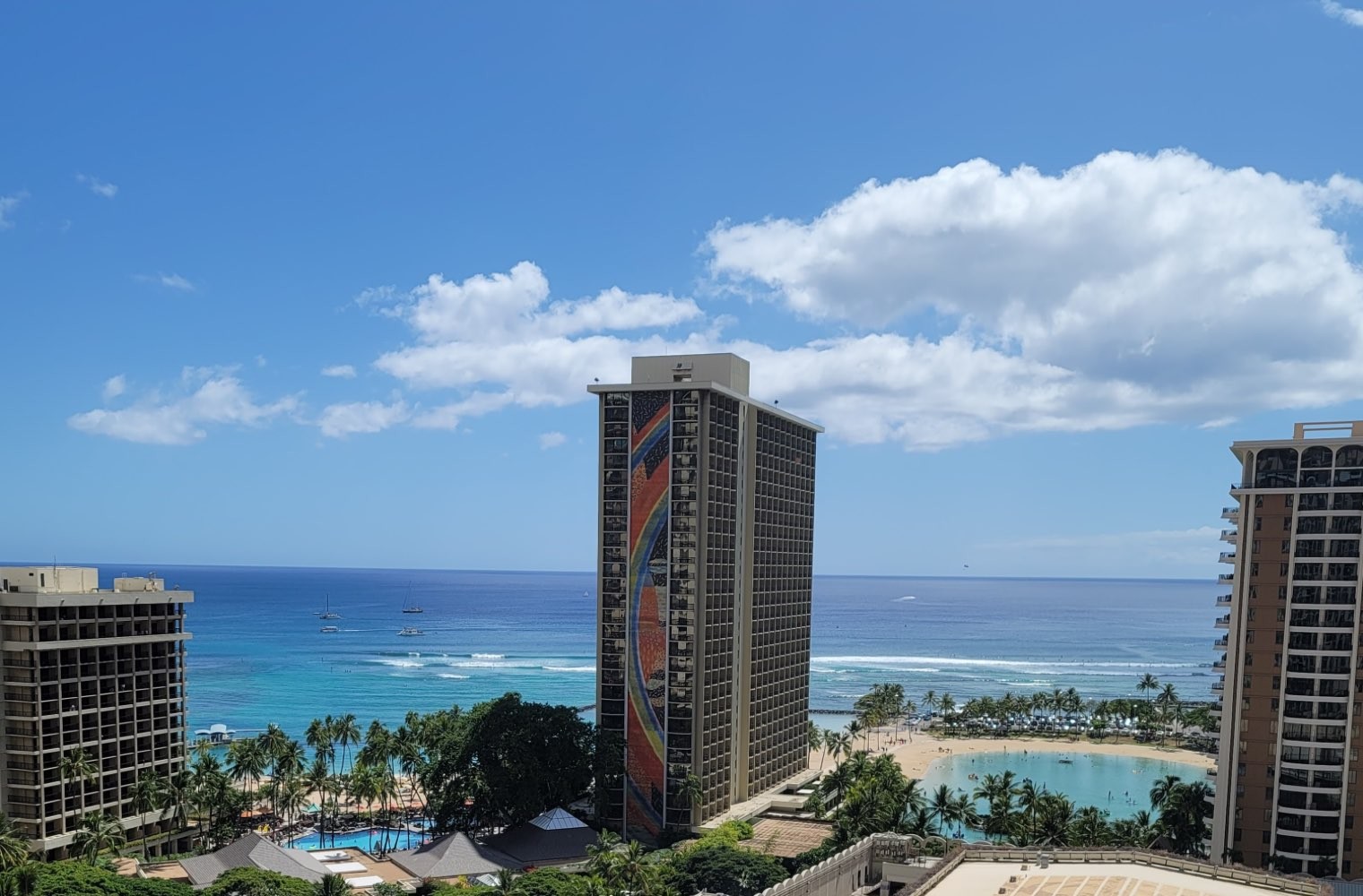 Kalia Tower by Hilton Grand Vacations: Resort stays from only $455.00 per  night!